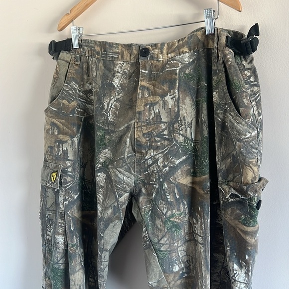 Scent Blocker | Camo Pants - Picture 2 of 4